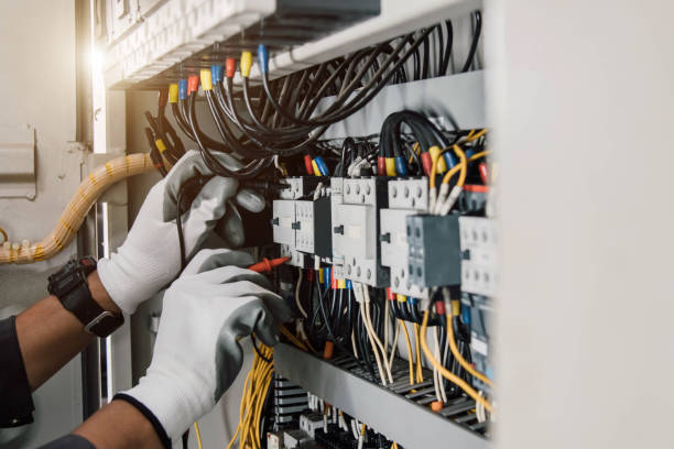 Best Ceiling Fan Installation Electrician  in Lauderdale Lakes, WI